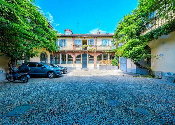 The Boutique - Tortona Design District & Navigli - Luxury With Balcony - Tram 2 Direct To Duomo - Center *