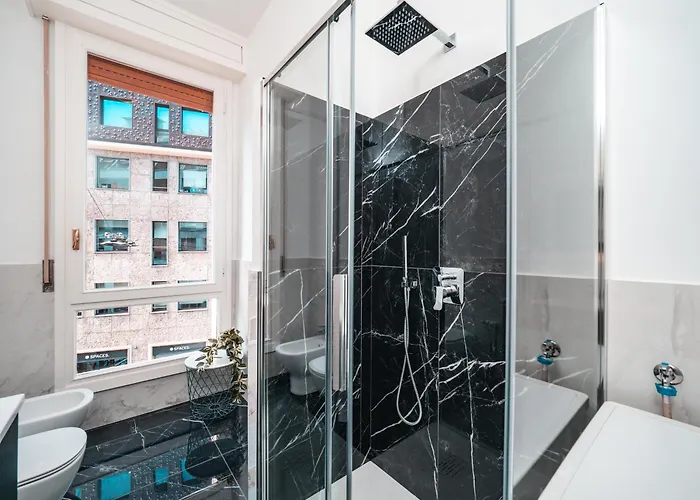 Keys Of Italy - Piazza Vetra Roomy * ميلان