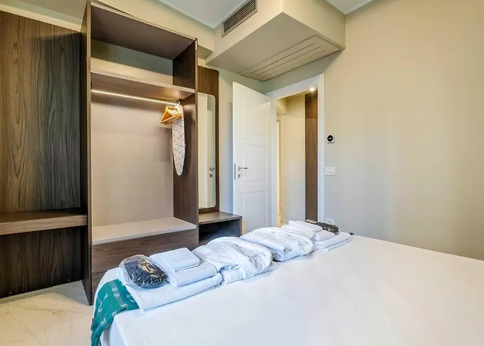 Velasca Tower Apartment Mailand