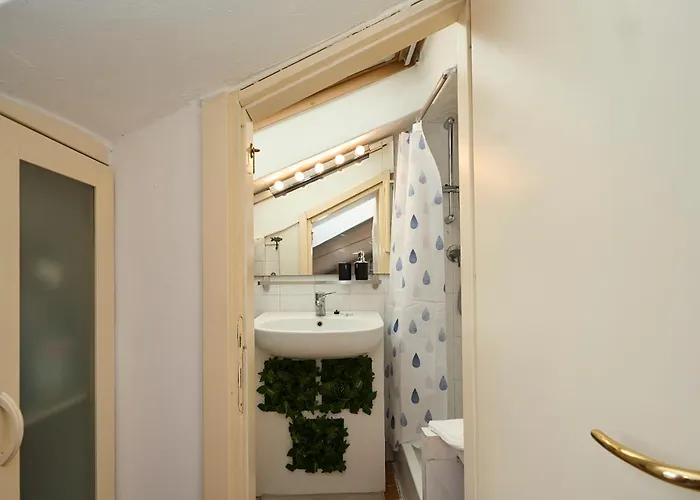Cozy House - 20 Minutes Walk From Duomo-navigli *