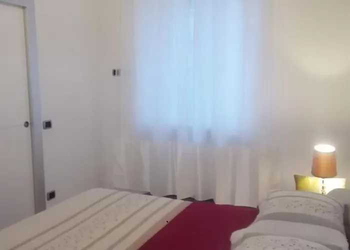 In The Area Fair Milánó