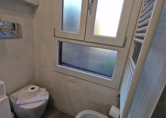 Bilocale Moderno Viale Umbria 公寓