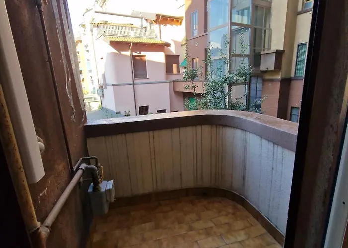 Bilocale Moderno Viale Umbria 公寓