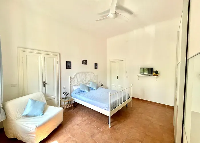 Διαμέρισμα Lovely Centre *