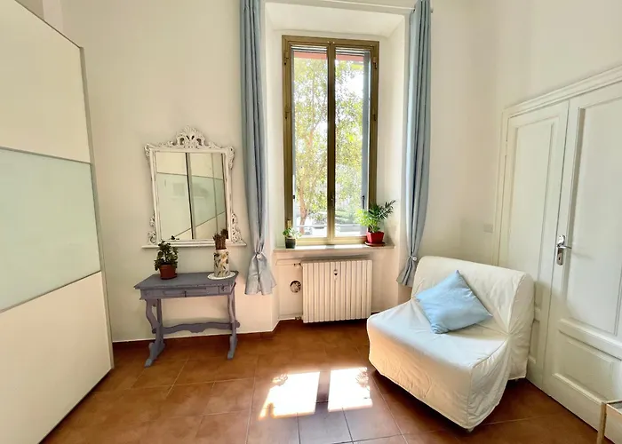 Lovely Centre Διαμέρισμα *