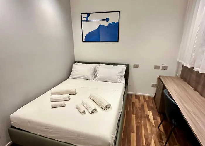 Casa Broletto - Centro Citta * Милан