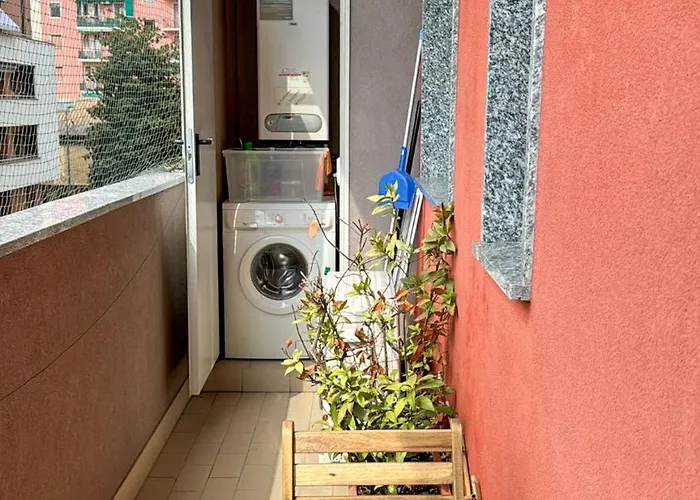 In Town - Metro M3 Sotto Casa - Duomo In 12min - Niguarda Appartement *