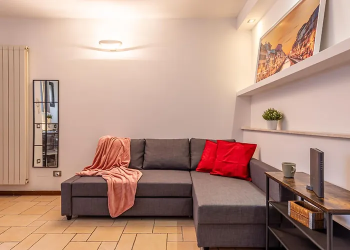 Apartman Romantic Navigli - 15min Duomo - Free Parking