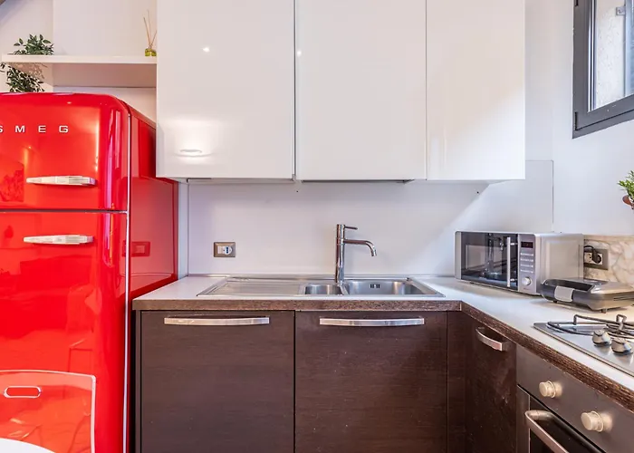 Romantic Navigli - 15min Duomo - Free Parking * Milano