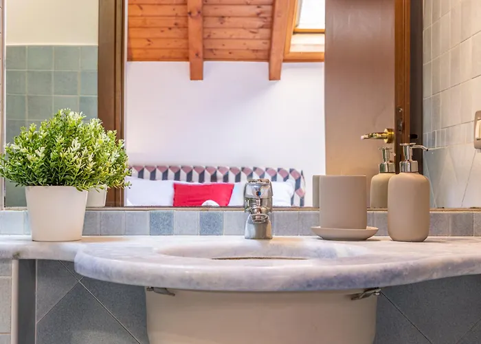 Romantic Navigli - 15min Duomo - Free Parking Apartman