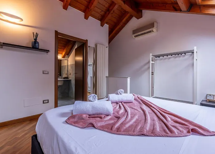 Romantic Navigli - 15min Duomo - Free Parking * Milano