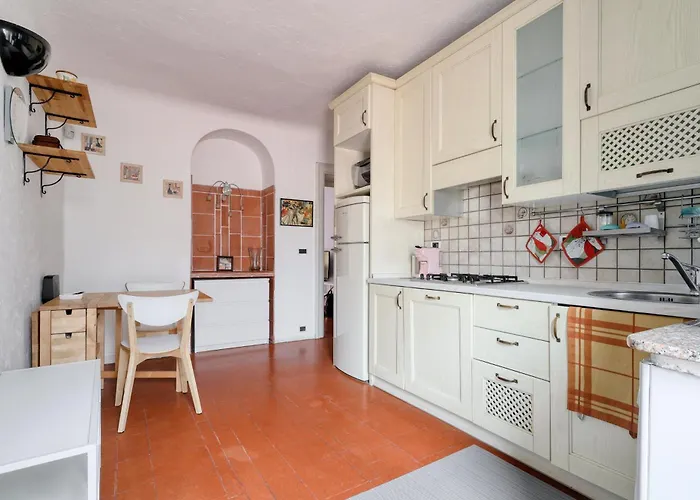 Hostmate - - Tortona Apartamento