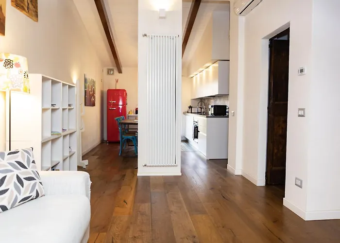 Italstay - Canonica Attic * Milano