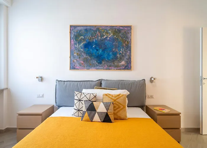 Cenisio Close To Center Daire *