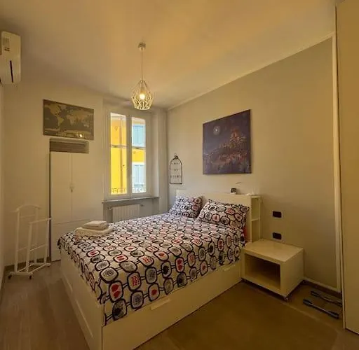 Porta Romana Experience - Authentic Milanese Flat Milano