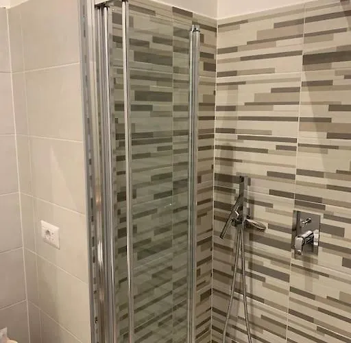 Trilocale Con Vista E Due Bagni Vicino Citylife Appartamento