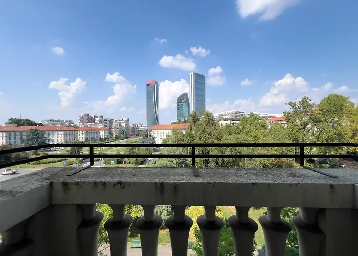 Citylife View - Modern Loft Well Connected דירה מילאנו