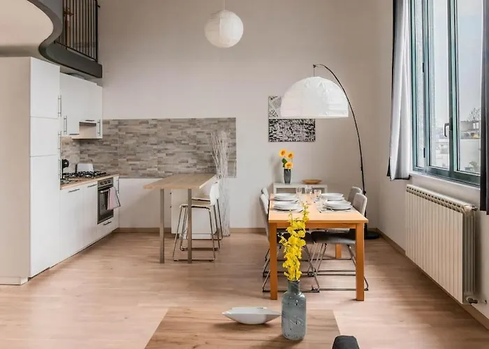 Cozy Loft - Luxury And Quiet ميلان