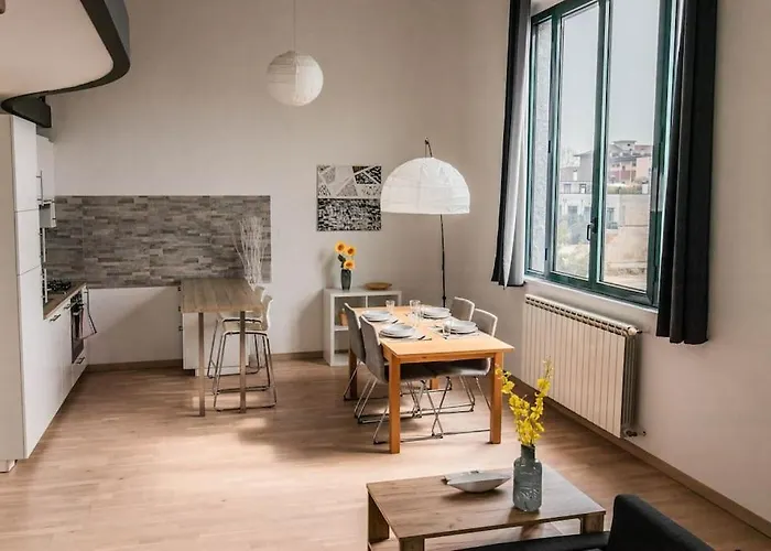 Cozy Loft - Luxury And Quiet شقة ميلان