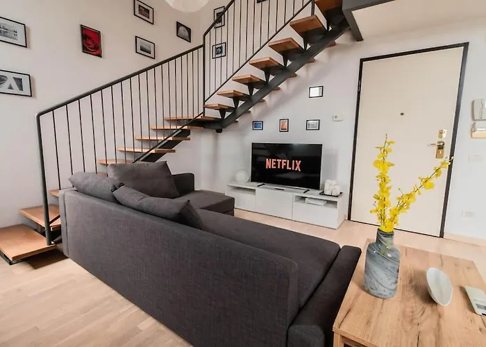 شقة Cozy Loft - Luxury And Quiet