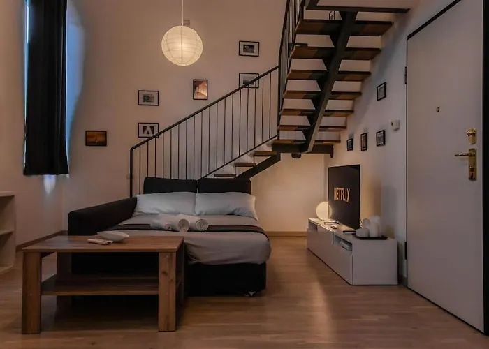 شقة Cozy Loft - Luxury And Quiet