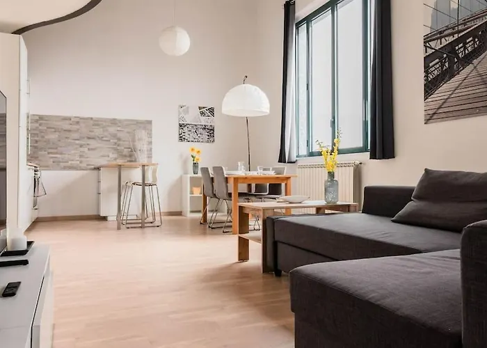 شقة Cozy Loft - Luxury And Quiet