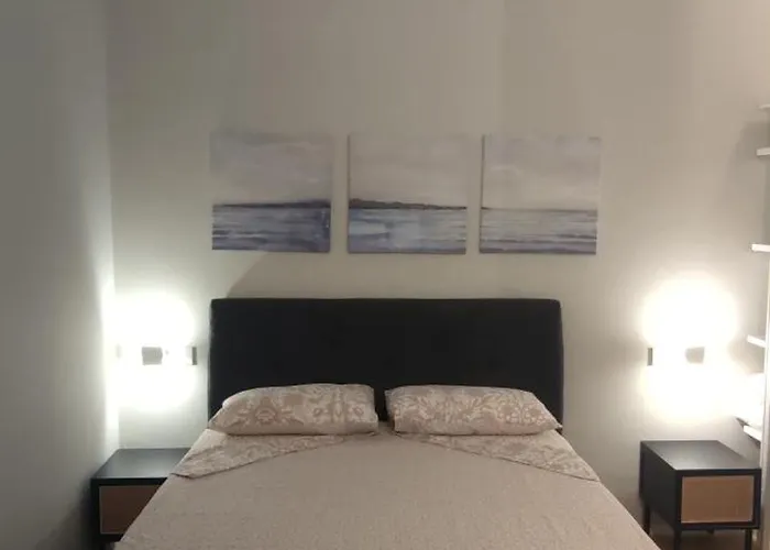 Ticinese Daire Milano