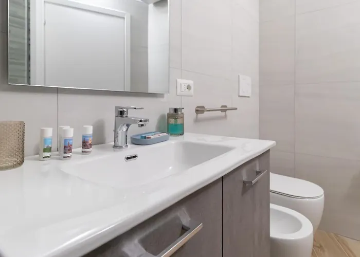 Italianway Comfort - Boscovich 23 Apartment *