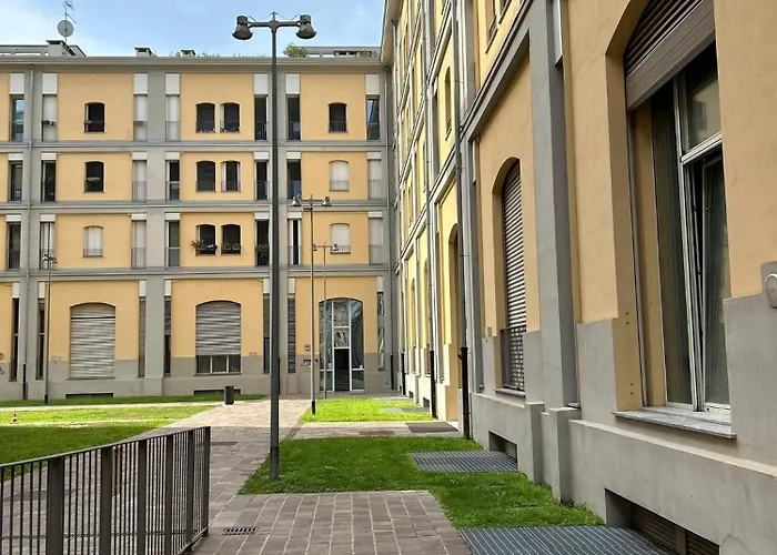 Urban Bicocca House *