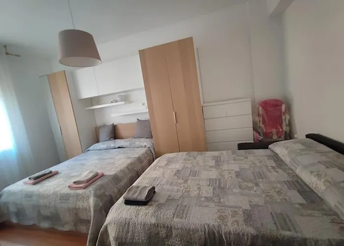 Esplora Comodamente E Poi Riposa Tranquillo Appartamento Milano