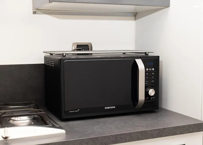 I Prime Location I Metro At Your Door, Duomo In 15 Min! Apartamento Milán