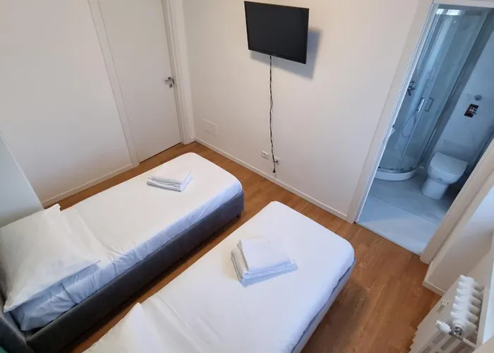 Maragda House Linate - Duomo- San Babila Apartmán *