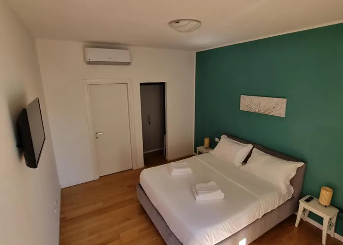 Maragda House Linate - Duomo- San Babila Apartmán *