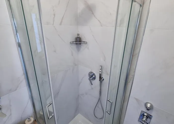 Maragda House Linate - Duomo- San Babila Apartmán