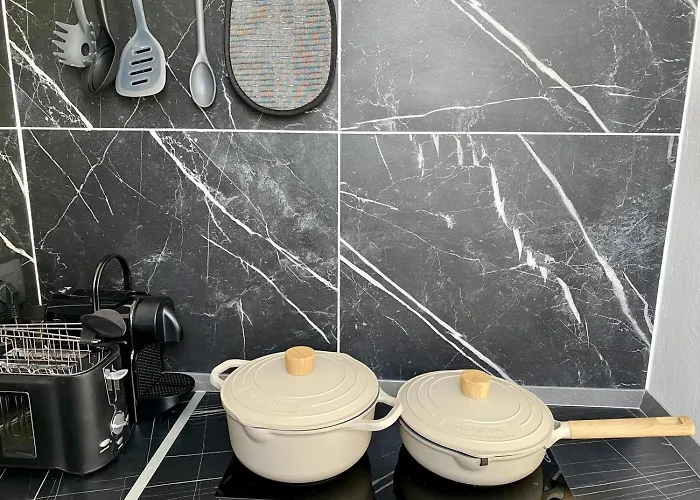 Moderno Ed Elegante Loft Con Balcone *