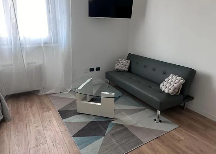 Monolocale Ovidio Отель типа 