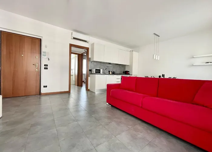 Santa Giulia Terrace - 15 Mins Center Apartamento