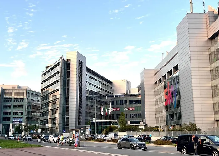 Apartament Santa Giulia Terrace - 15 Mins Center Mediolan