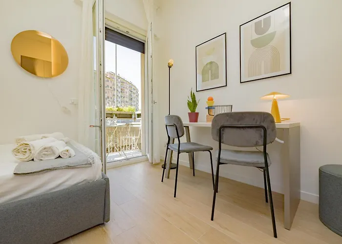 Comfy & Chic Near Universita Iulm & Famagosta-ideal For Work Apartment *