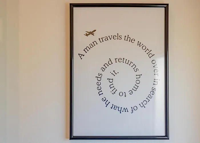 Comfy & Chic Near Universita Iulm & Famagosta-ideal For Work Apartment