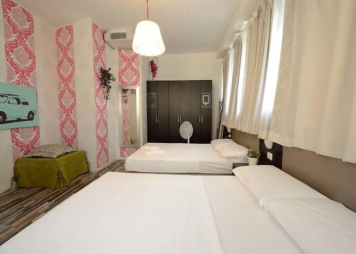 شقة Argento, Bright Flat In The Center, 7 Guests, Parking & Wifi, Near To 3 Tram Lines And The Metro - Well Connected To Airports And To The Train Station ميلان