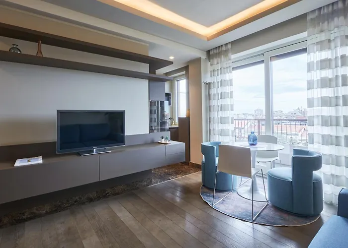 Easylife - - Menotti 2a - Porta Venezia * Milán