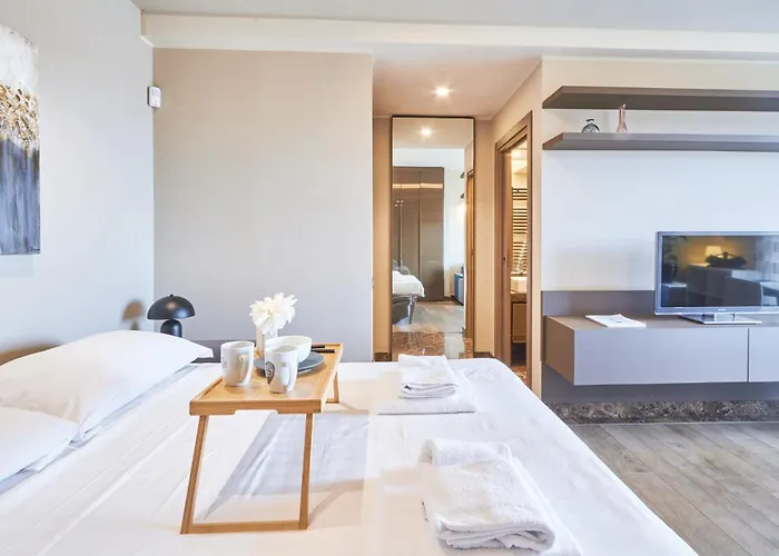 Easylife - Monolocale Con Balcone In Porta Venezia