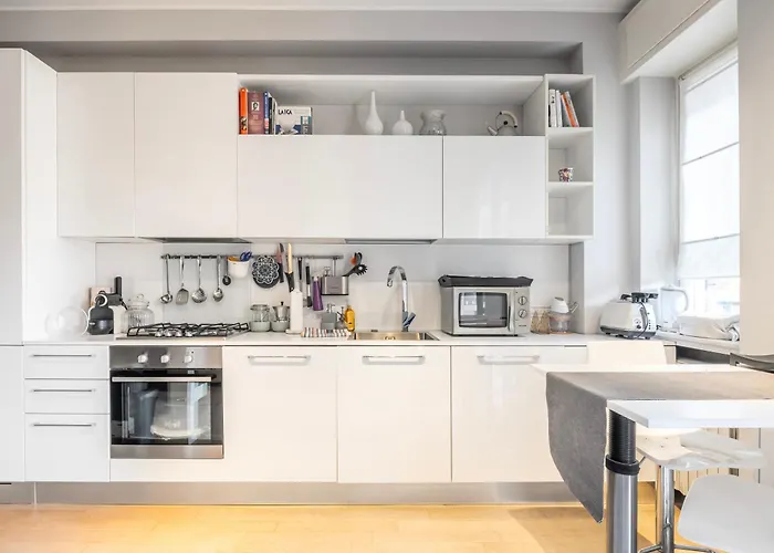 Apartament Guesthost - Forlanini M4 Modern With Balconies *