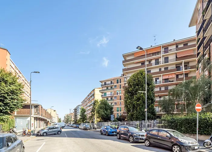 Guesthost - Forlanini M4 Modern With Balconies * Mediolan