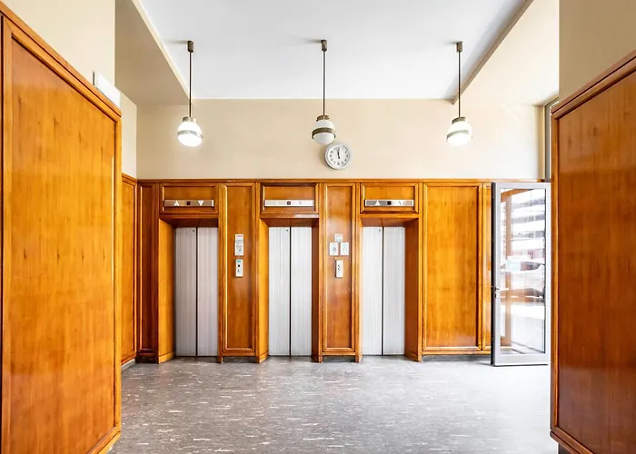 Lejlighed Guesthost - Charming 230m From Isola M5 *