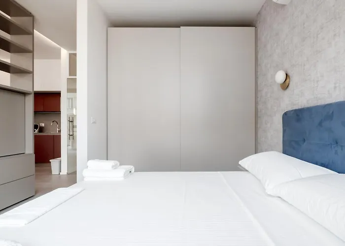 Guesthost - Porta Venezia - Modern Near Corso Buenos! *