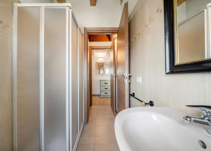 Guesthost - Porto Di Mare Bilo & Mono アパート ミラノ