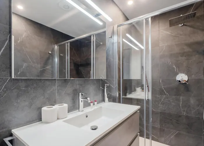 Guesthost - Porta Venezia - Modern Near Corso Buenos! Milano