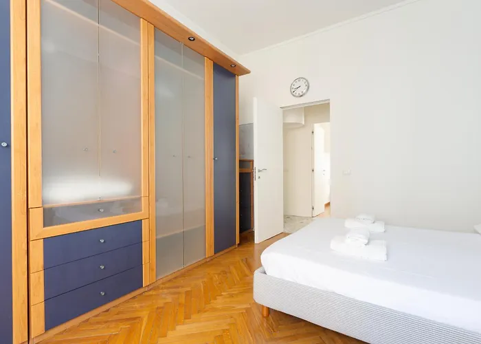 Guesthost - Porta Ticinese - Modern *